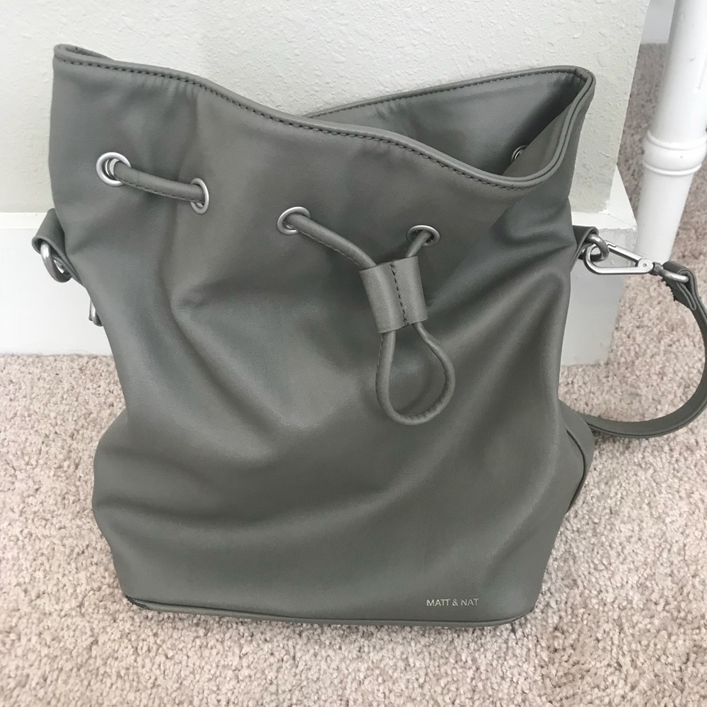Matt and nat vegan leather bucket bag